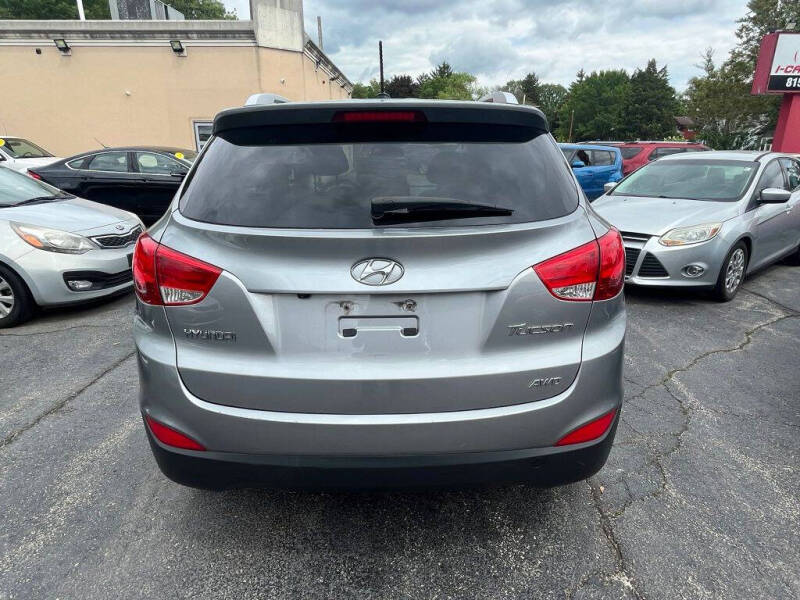 2011 Hyundai Tucson GLS
