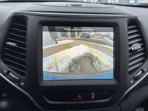 2022 Jeep Cherokee Latitude Lux