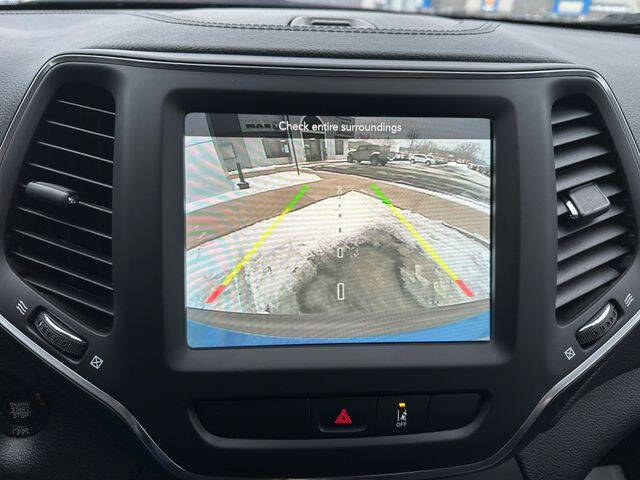 2022 Jeep Cherokee Latitude Lux