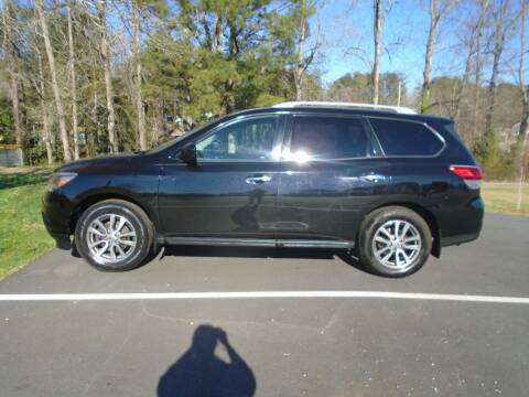 2013 Nissan Pathfinder for sale at Lake Carroll Auto Sales in Carrollton GA