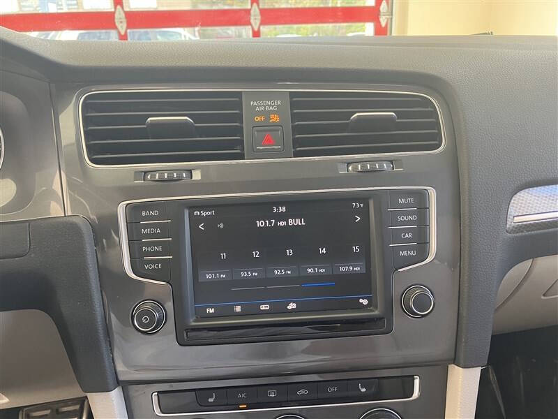 2017 Volkswagen Golf Alltrack