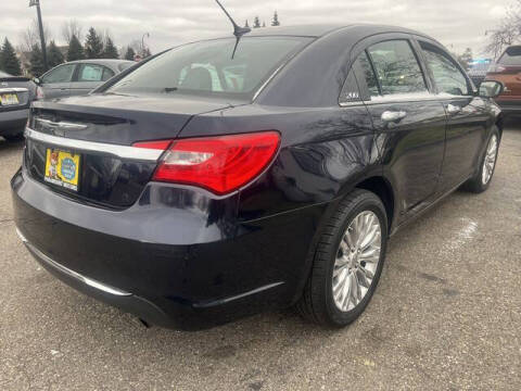 2011 Chrysler 200 Limited