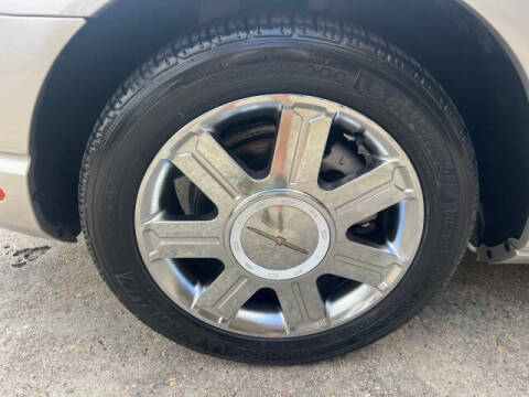 2004 Ford Thunderbird Deluxe