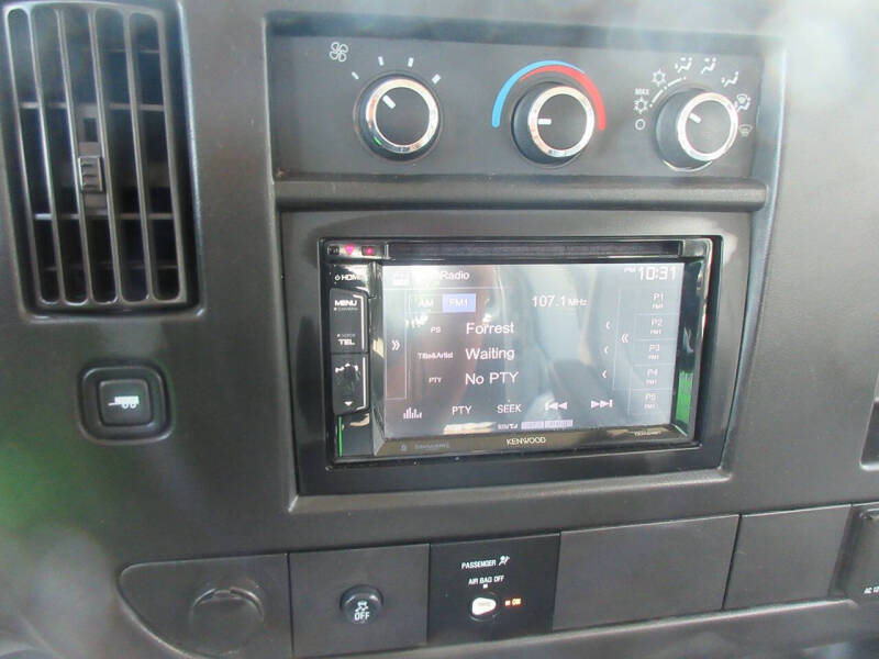 2017 Chevrolet Express 2500