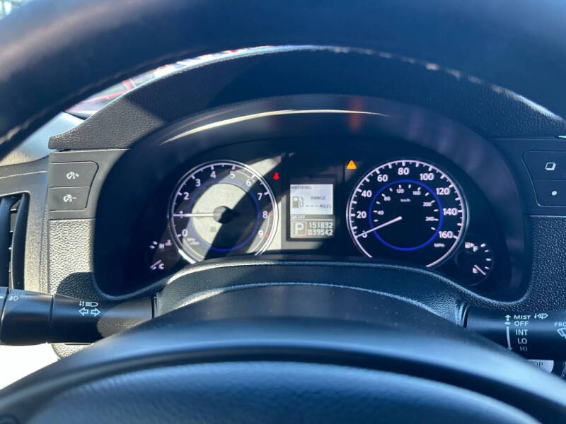 2011 Infiniti G37 Sedan Journey