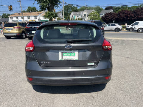 2018 Ford Focus Titanium