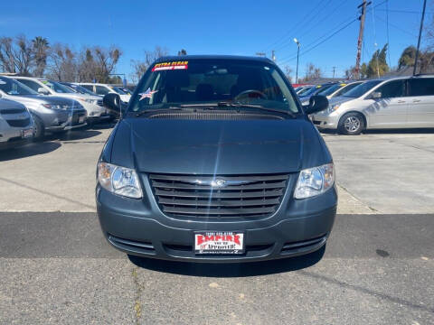 2007 Chrysler Town and Country for sale at Empire Auto Salez in Modesto CA