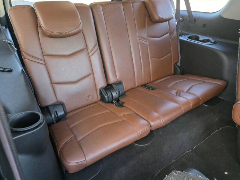 2015 Cadillac Escalade ESV Luxury