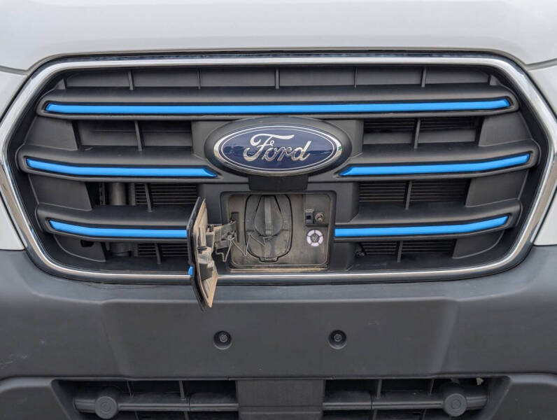 2023 Ford E-Transit