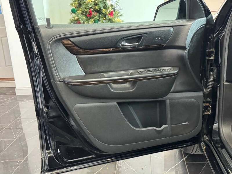 2016 GMC Acadia Denali