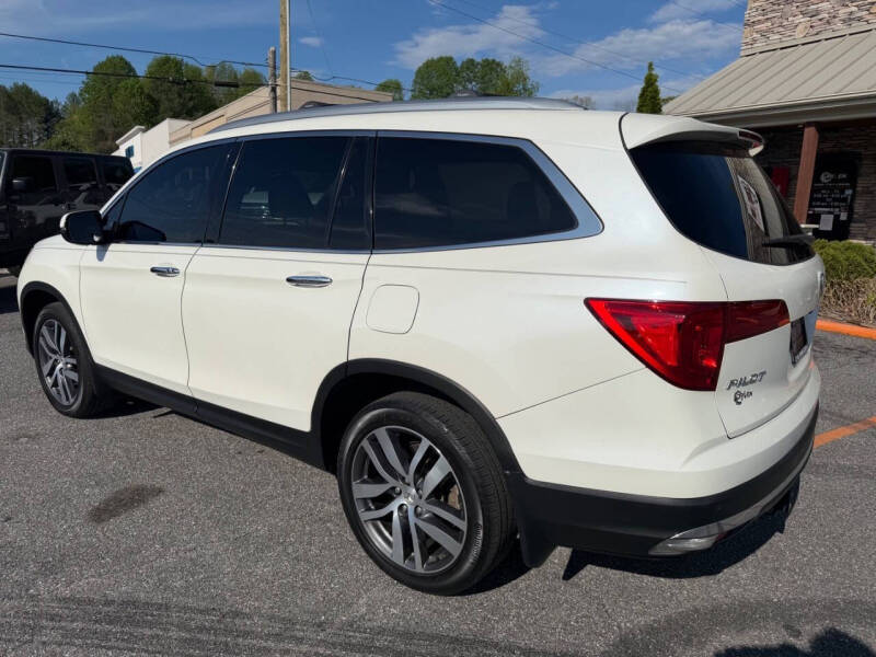 2017 Honda Pilot Elite