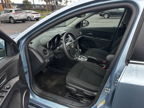 2011 Chevrolet Cruze LT Fleet