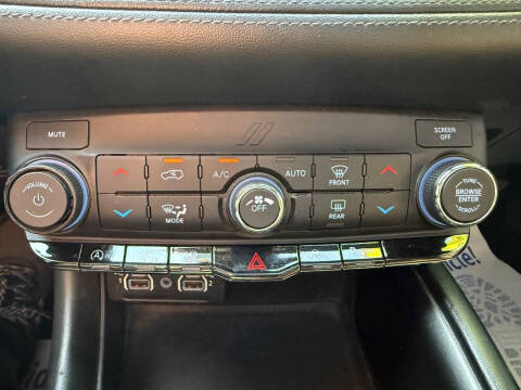 2022 Dodge Durango SXT