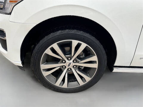 2023 Ford Expedition MAX Platinum