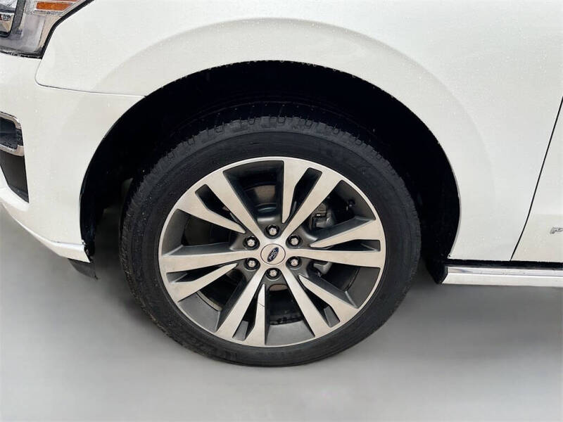 2023 Ford Expedition MAX Platinum