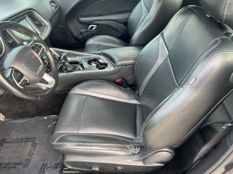 2017 Dodge Challenger GT