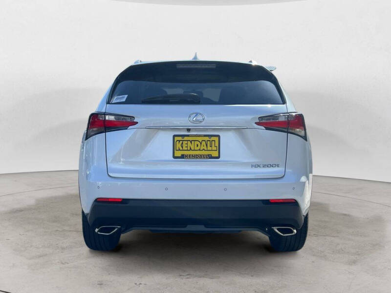 2016 Lexus NX 200t
