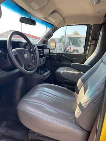 2019 Chevrolet Express 2500