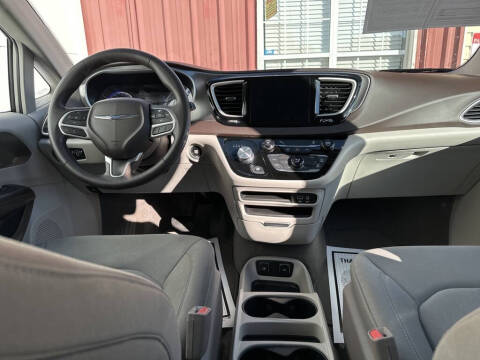 2017 Chrysler Pacifica Touring