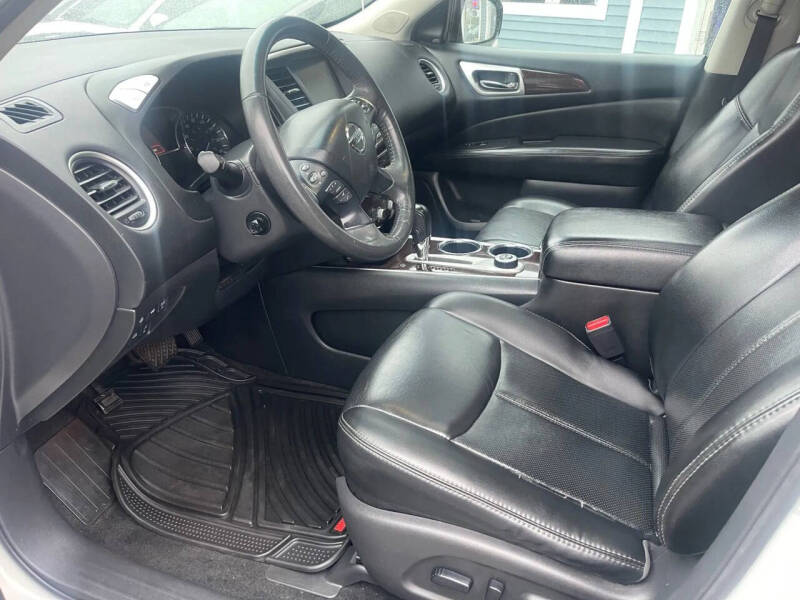 2016 Nissan Pathfinder Platinum