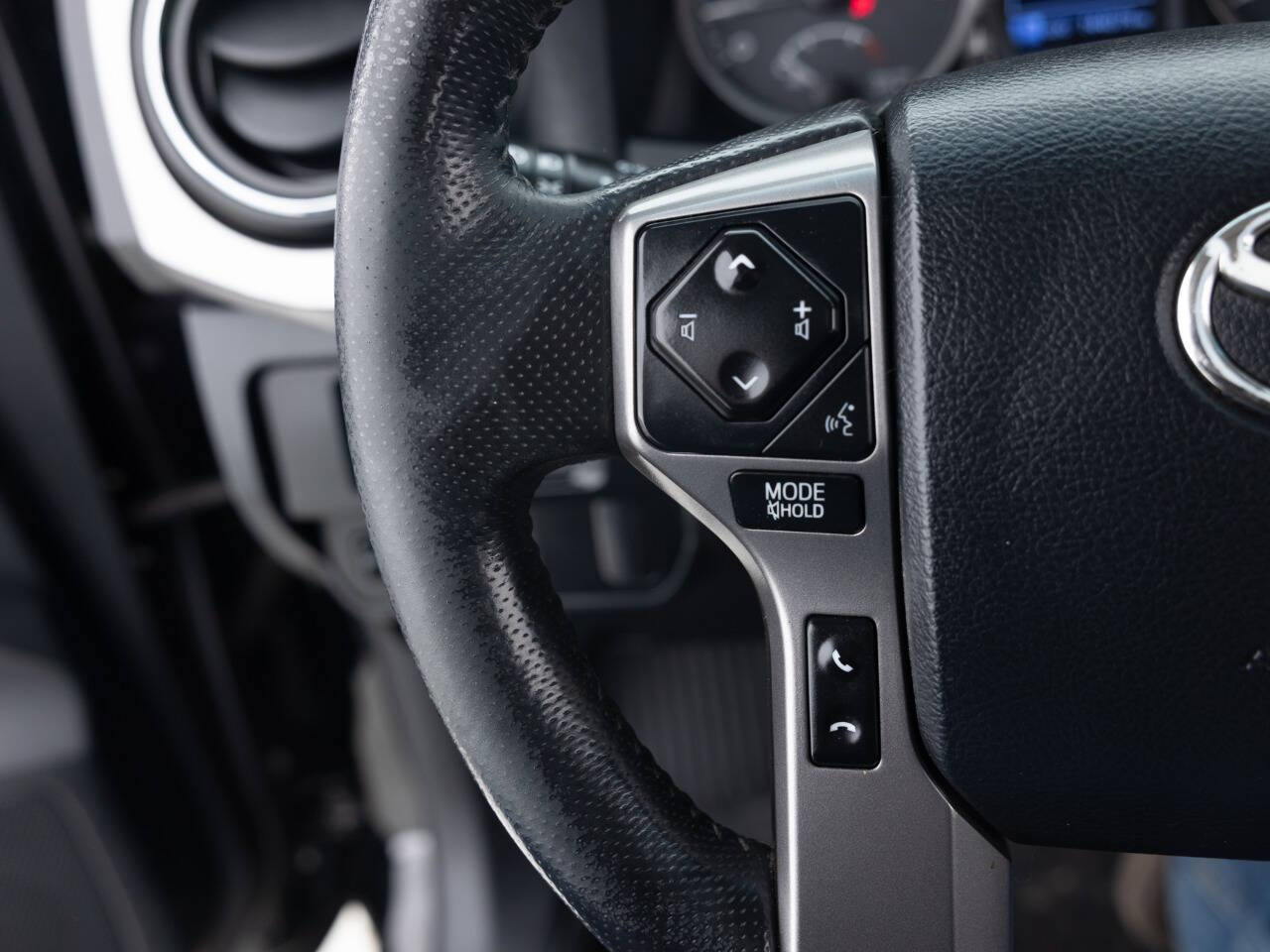 Used Car 2016 Toyota Tacoma  Sr5 V6 4x2 4dr Double Cab 5.0 Ft Sb For Sale Under $20,000 In Coal City, Illinois