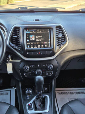 2014 Jeep Cherokee Trailhawk