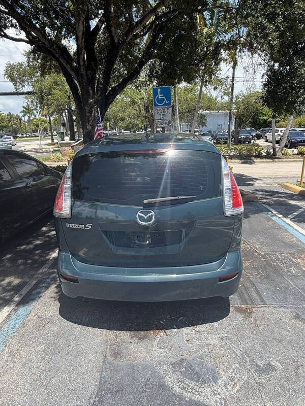 2010 Mazda MAZDA5 Touring