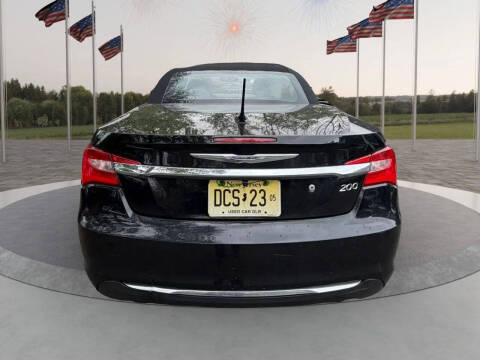 2011 Chrysler 200 Limited
