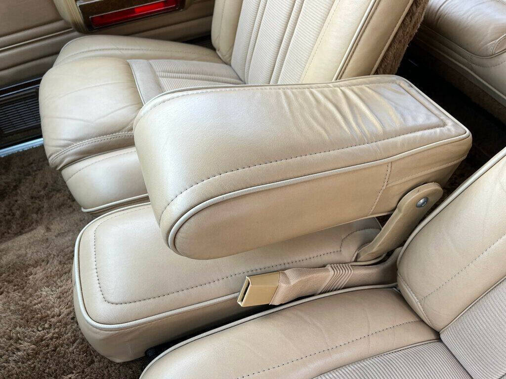 1981 Jeep Wagoneer 64