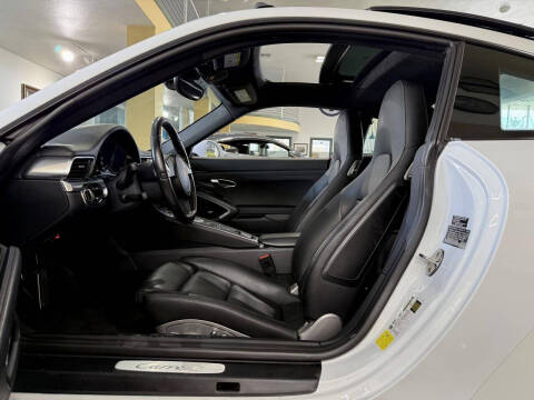 2015 Porsche 911 Carrera