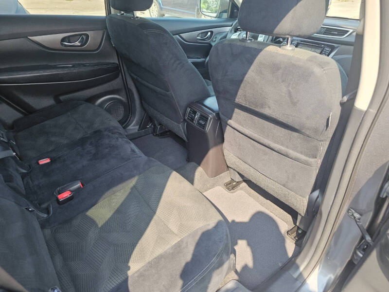 2015 Nissan Rogue SV