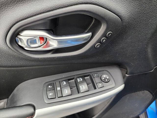 2017 Jeep Cherokee Trailhawk L Plus