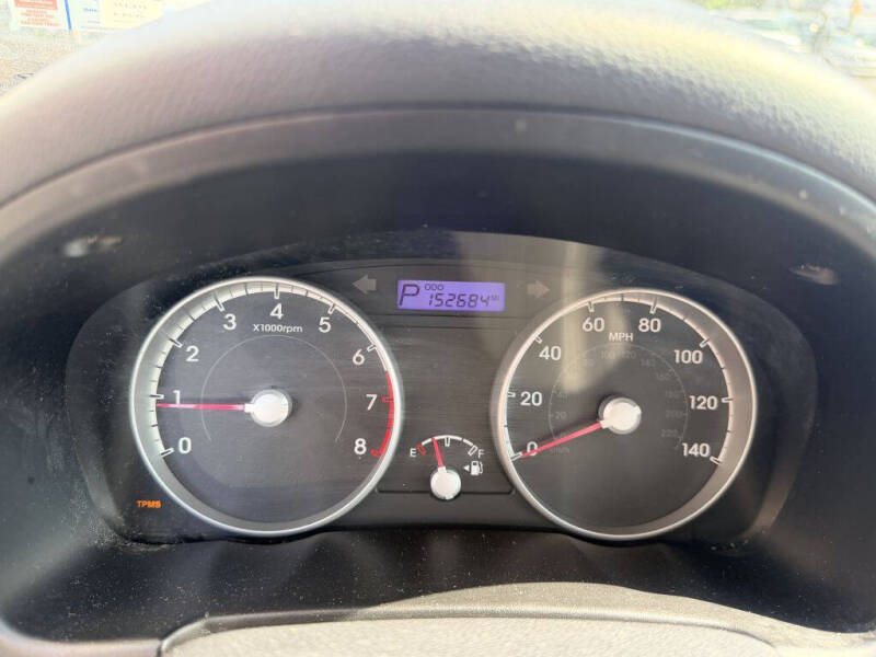 2011 Hyundai Accent GL