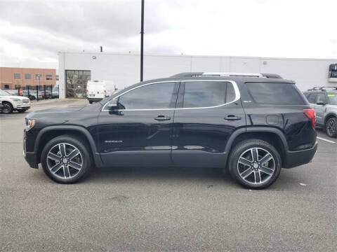 2022 GMC Acadia SLT