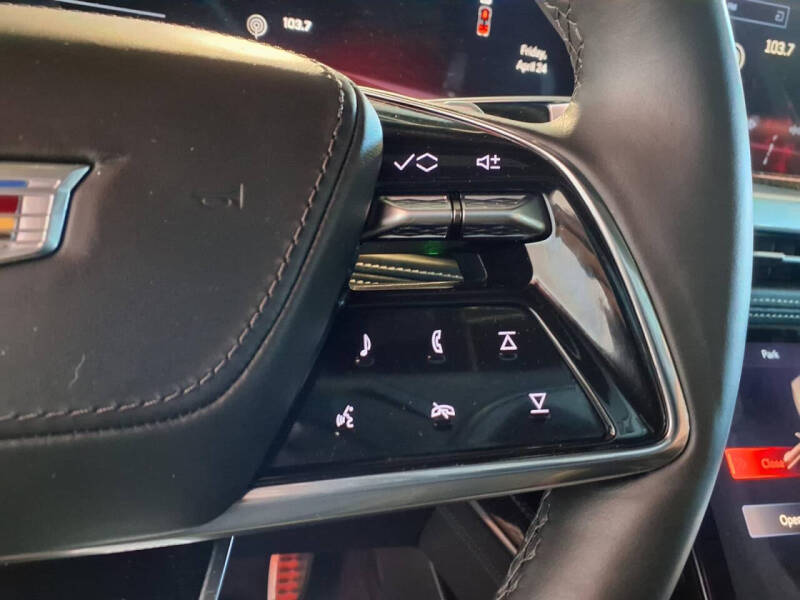 2025 Cadillac Escalade-V