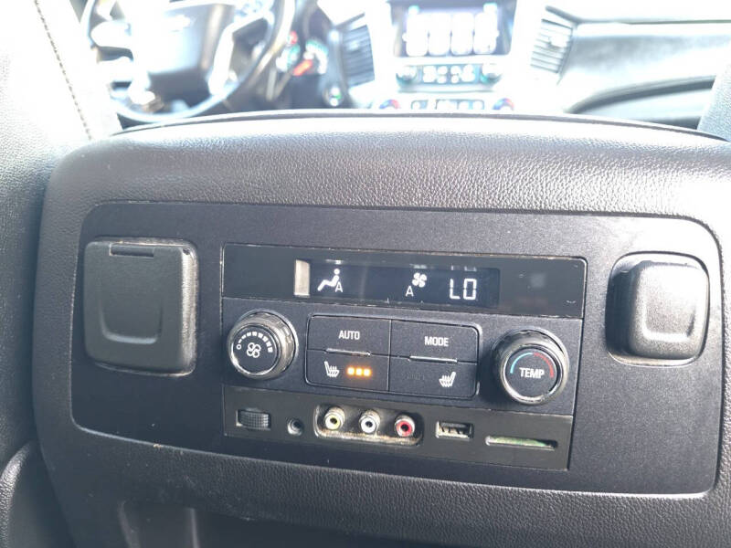 2016 Chevrolet Suburban LT