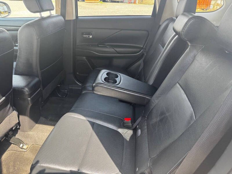 2016 Mitsubishi Outlander SEL