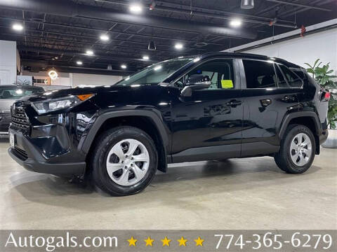 2020 Toyota RAV4 LE