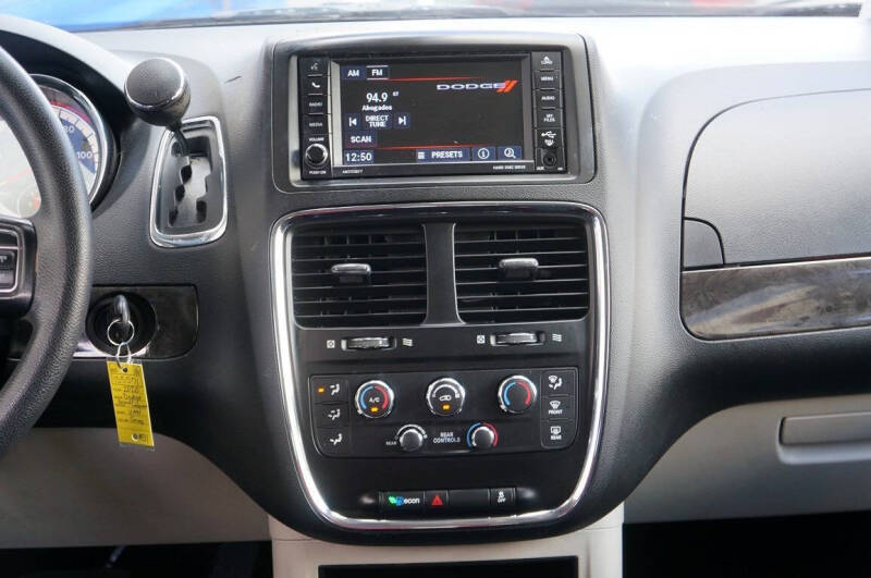 2020 Dodge Grand Caravan SE