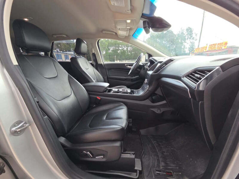 2019 Ford Edge Titanium