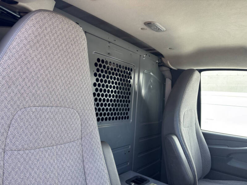 2013 Chevrolet Express 2500