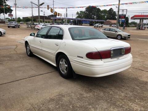 2001 Buick LeSabre for sale at Herman Jenkins Used Cars in Union City TN