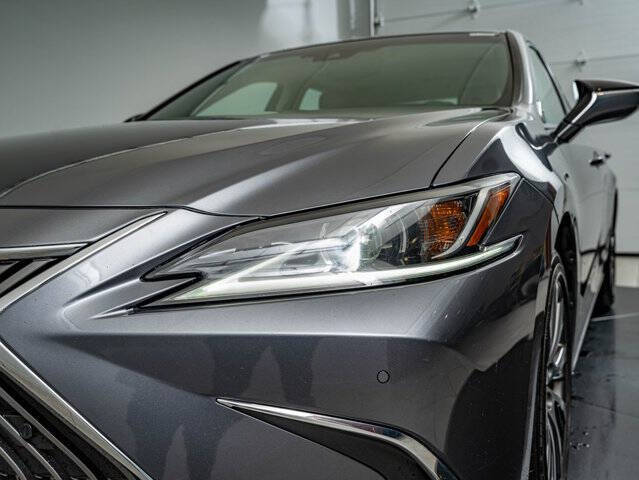 2019 Lexus ES 350