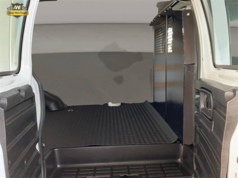 2023 Chevrolet Express 2500