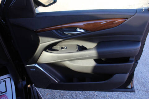 2017 Cadillac Escalade Luxury