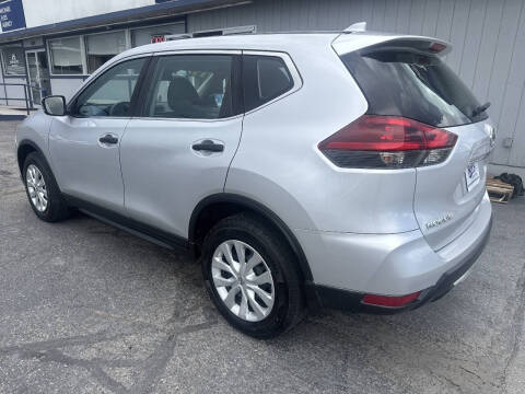2019 Nissan Rogue S