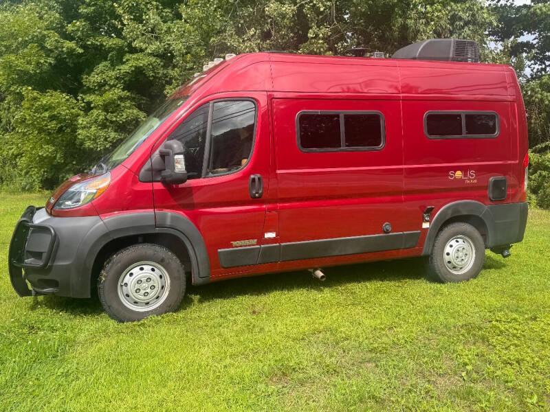 2022 Winnebago Solis