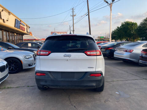 2017 Jeep Cherokee Latitude