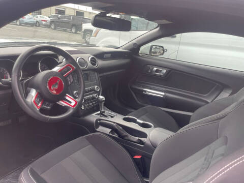 2019 Ford Mustang EcoBoost Premium