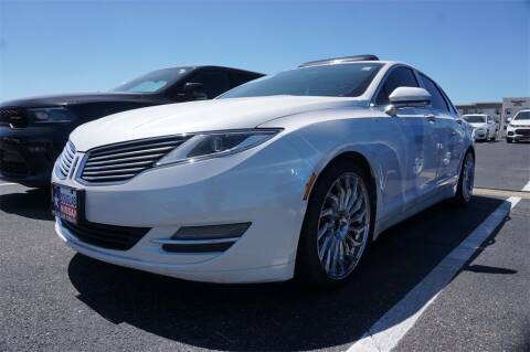 2013 Lincoln MKZ for sale at Douglass Automotive Group - Douglas Nissan in Waco TX